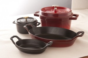 iron pot and pan set