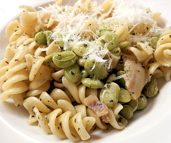 healthy ingredient lima beans, with pasta